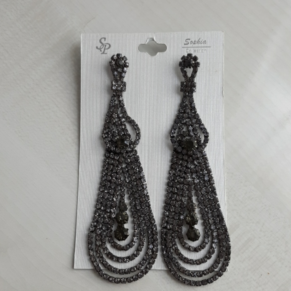 Ear rings